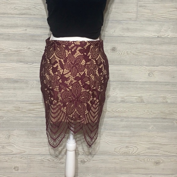 Express Dresses & Skirts - Beautiful Express lace mini skirt